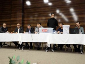 Van Büyükşehir Belediyesinin Alacağı Mevsimlik İşçilerin Kurası Çekildi