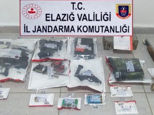 Evini Silah Atölyesine Çeviren Şüpheli Yakalandı