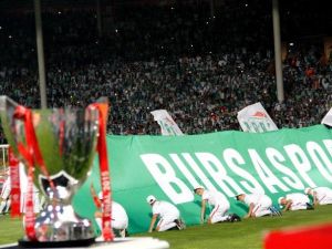 Süper Kupa Sahibini Arıyor