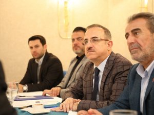 Ak Parti İ̇zmir İ̇l Başkanı Sürekli’den Karşıyaka Stadı Göndermesi