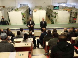 Ato Başkan Yardımcısı Yılmaz, Çiçek Mezatı’nda