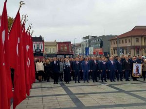Trakya’da Öğretmenler Günü Törenlerle Kutlandı