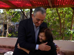 Asırlık Melek Öğretmene Anlamlı Ziyaret