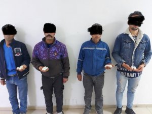 Ağrı’da Midesinde Uyuşturucu Taşıyan 4 Kişi Tutuklandı