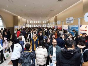 Gaziantep Üniversite Bölüm Tanıtım Ve Kariyer Fuarı’na Yoğun İlgi
