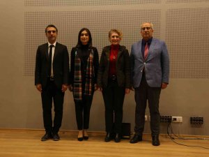 Aile İçi Şiddetin Ana Sebebi İletişim Eksikliği