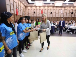 Amatör Spor Kulüplerine 1 Milyon Tl’lik Destek