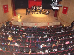 Kilis’te Öğretmenler Günü Kutlandı