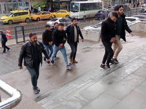 Kapkaç Çetesi, Polisin 350 Saatlik Takibi Sonucu Çökertildi