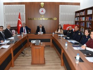 Salihli’de Kadına Yönelik Şiddetle Mücadele Toplantısı Yapıldı