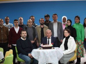 Geleceğe Nefes İçin Öğretmenlerin Adına 70 Fidan Dikildi