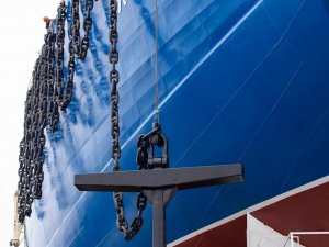 Nükleer Buzkıran Yukutia, Petersburg’da Suya İndirildi