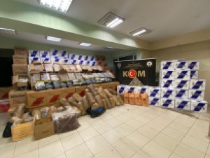 Sakarya’da 740 Kilogram Açık Tütün Ele Geçirildi: 8 Gözaltı