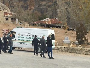 Yalnız Yaşayan Şahıs Evinde Ölü Bulundu