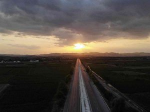 Dron İle Çekilen Gün Batımı Hayran Bıraktı