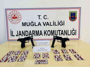 Yol Kontrolünde Sentetik Hap Ele Geçirildi