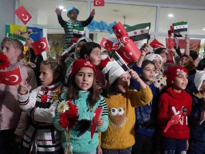 Savaş Mağduru Çocuklar Dünyaya “Türkçe” Barış Mesajı Verdi