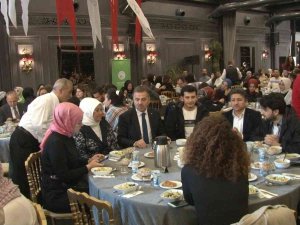 Gaziosmanpaşa’da Öğretmenler Yemekte Buluştu