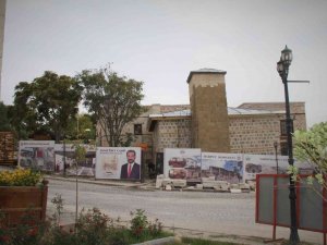 515 Yıllık Tarihi Ahmet Bey Camisinde Restorasyon Çalışmaları Sürüyor