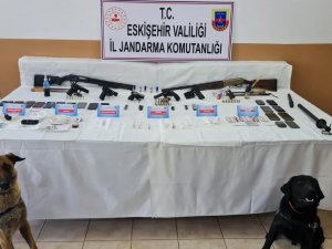Jandarmadan Uyuşturucu Ve Kaçakçılık Operasyonları