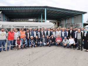 Başkan Kocaispir İşçilerle Buluştu: "Biz Büyük Ve Güçlü Bir Aileyiz"