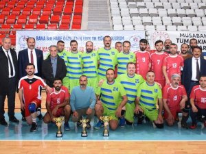 Erzincan’da Öğretmenler Arası Voleybol Turnuvası Düzenlendi