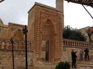 651 Yıldır Ayakta Olan Artuklu Eseri Dikkat Çekiyor