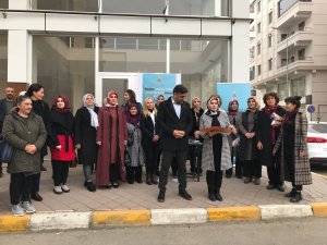 Iğdır’da Kadına Yönelik Şiddete Karşı Basın Açıklaması Yapıldı
