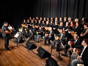 Türküler Öğretmenler İçin Söylendi
