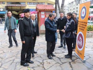 Muğla’da 25 Kasım Kadına Yönelik Şiddete Karşı Stant Açıldı