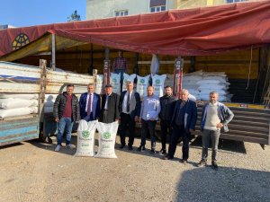 Siirtli 800 Arıcıya 523 Ton Şeker Dağıtıldı