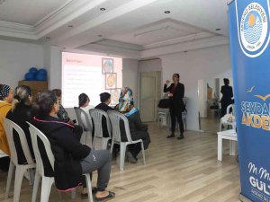 Mersin’de ’Diyabet Ve Sağlıklı Beslenme’ Semineri