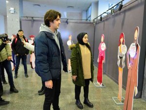 Zbeü’de Sergi İle Kadına Yönelik Şiddet Farkındalığı Oluşturdular