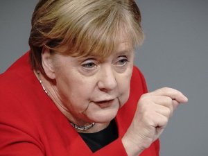 Merkel’den Putin İtirafı: "Putin, Politik Açıdan İşiniz Bitti Mesajı Verdi"