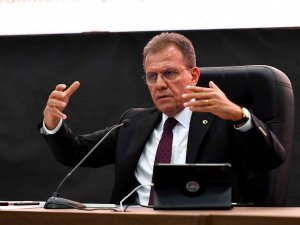 Seçer: "Metro Projesi, Otopark Sorununun Çözümüne De Katkı Sunuyor"