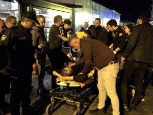 Maskeli Saldırganlar Restoran İşletmecisine Kurşun Yağdırdı: 2 Yaralı
