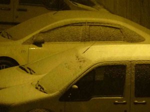 Meteoroloji Uyarmıştı, Yüksekova Beyaza Büründü