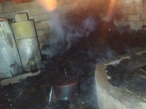 Van’da Depodaki Yangında Kışlık Erzak Ve Kömürler Yandı