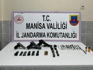 Ev Değil Adeta Cephanelik