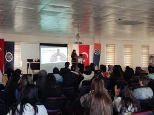 Çıldır Myo’da Akciğer Kanseri Konferansı