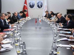 Bakan Özer’den Güneydoğu Asya Ülkelerine: "Eğitim Alanındaki İş Birliklerine Hazırız"