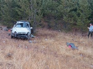 Ardahan’da Otomobil Şarampole Devrildi: 1 Ölü