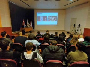 Sanatçı Gülhan Tekin: “Filler Ve Çimen Filmi Sanat Yaşamımda Bir Dönüm Noktası Oldu"