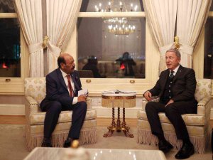 Bakan Akar, Pakistanlı Mevkidaşı Tareen İle Bir Araya Geldi