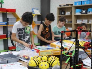Gençler İçin Robotik Kodlama Kursu Açılıyor