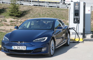 2023'te 81 ilde elektrikli araçlar için yüksek hızlı şarj istasyonları olacak