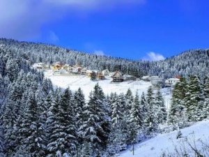Giresun’un Yüksek Kesimlerinde Kar Yağışı Etkili Oldu
