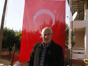 Şehit Evinden Sınır Ötesindeki Mehmetçiğe Dua