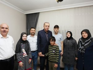 Cumhurbaşkanı Erdoğan’ın Ziyaret Ettiği Hafız Ravzanur’un Hedefi Külliyede Kur’anı Kerim Okumak