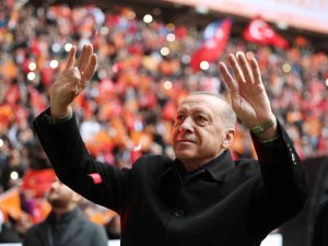 Cumhurbaşkanı Erdoğan: "2023 Seçiminde Tarihimizin En Büyük Zaferi Elde Etmemizin Önüne Kimse Geçemez"